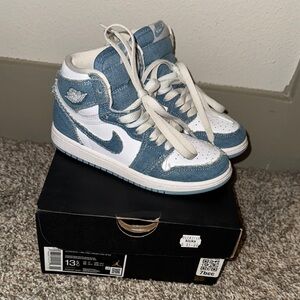 Nike High-Top Sneakers in Blue and White